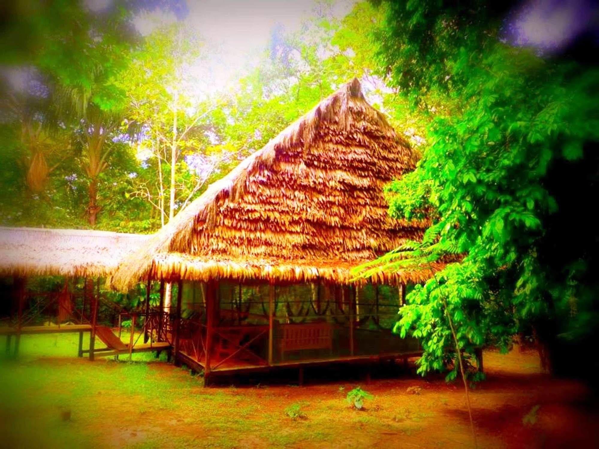 Amazon Eco Tours & Lodge Iquitos Exterior foto