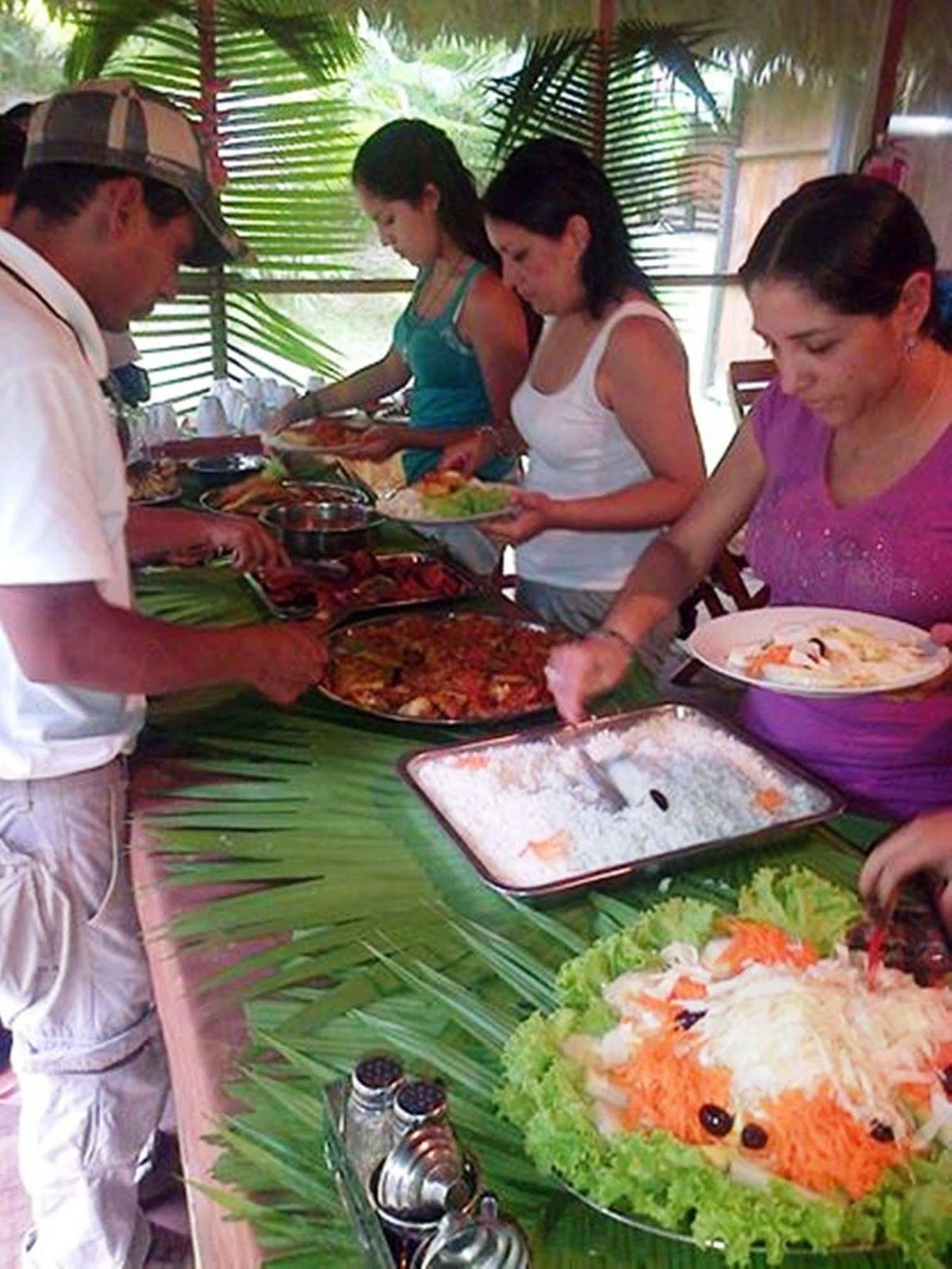 Amazon Eco Tours & Lodge Iquitos Exterior foto